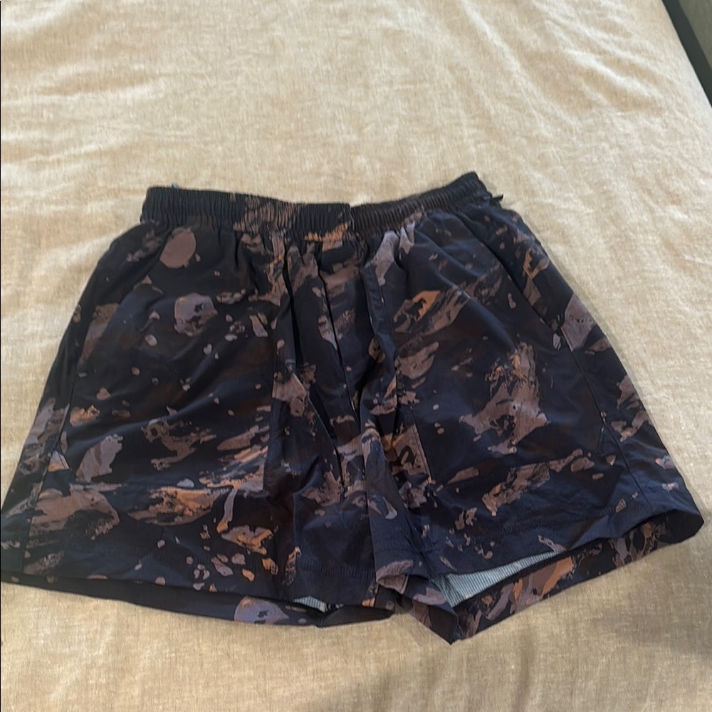 Lulu lemon shorts